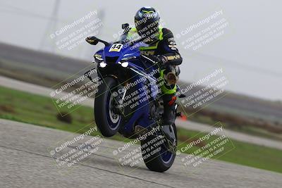 media/Nov-29-2025-TrackDaz (Sat) [[10ae2d9bce]]/B Group/Session 4 (Wheelie Bump)/